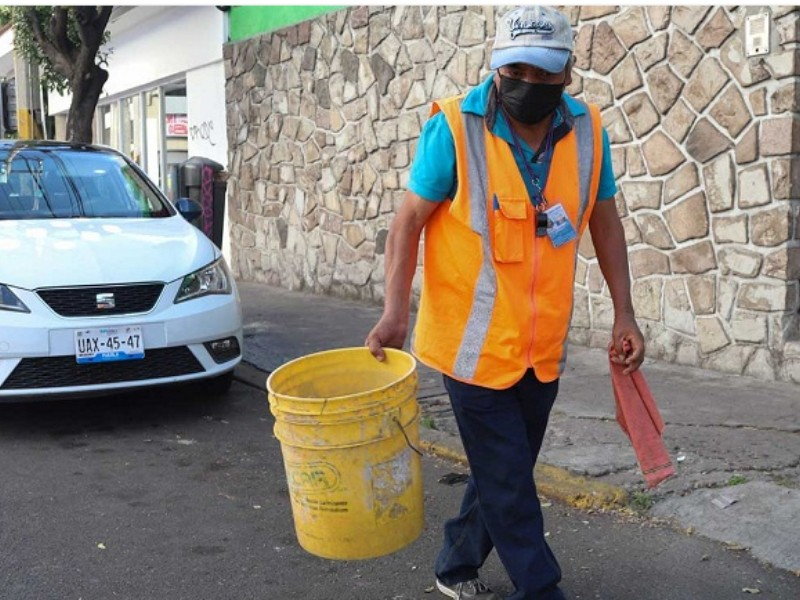 Prohibido apartar lugares en el Edomex: ¿Qué hacer si tus vecinos o negocios bloquean la calle?